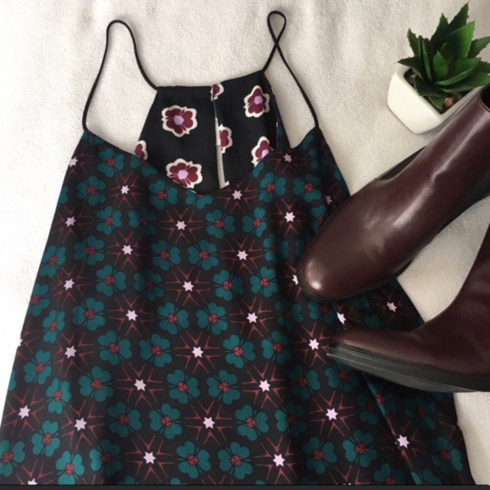 Express Barcelona sleeveless top